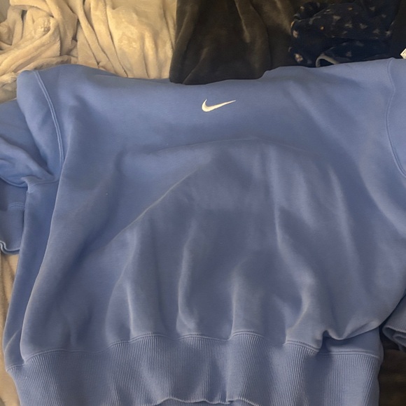 Nike Tops - nike blue crewneck size medium